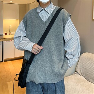 M2206-P32纯色针织衫V领背心毛衣男生图片