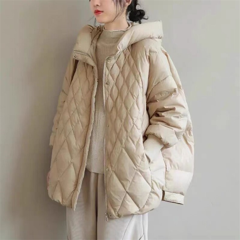 2026年春季保暖休闲风菱形格茧型连帽羽绒服图片