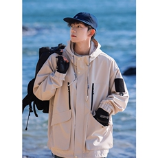 卡其色