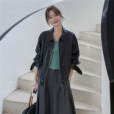 酷飒黑色翻领皮衣外套女2025秋季新款甜酷风复古宽松百搭夹克上衣，女装皮衣，2C168