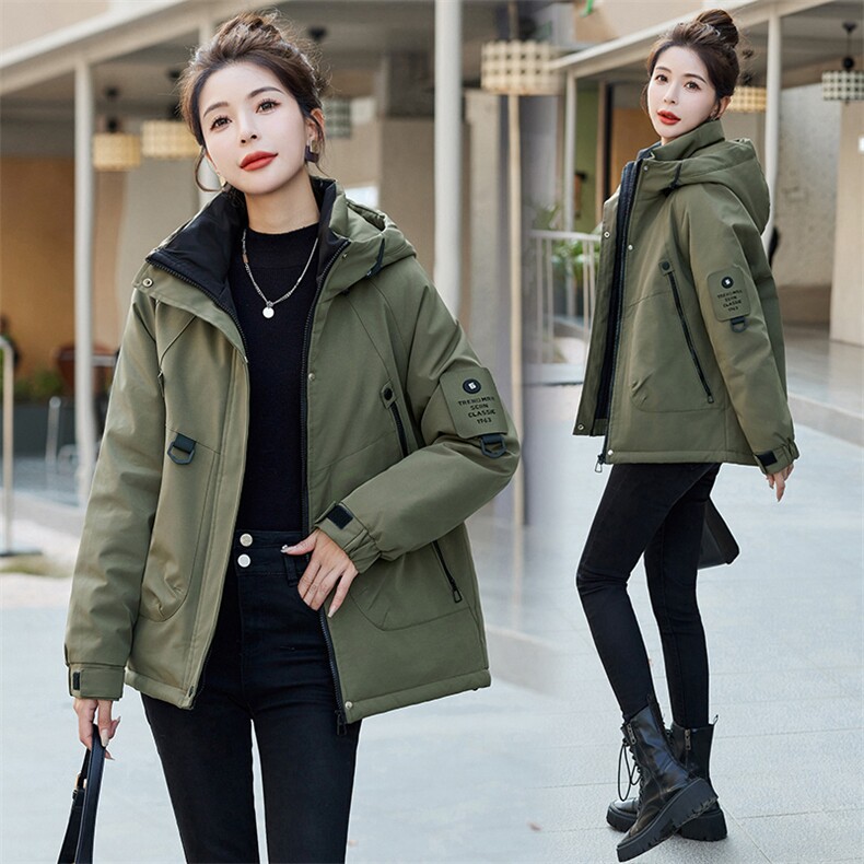 户外冲锋衣羽绒棉服女2025冬新款宽松休闲工装连帽保暖派克服外套，女装羽绒服，艾瑞儿