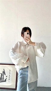 圆翻领领子木耳边袖口木耳边衬衣图片