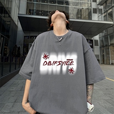 灰色