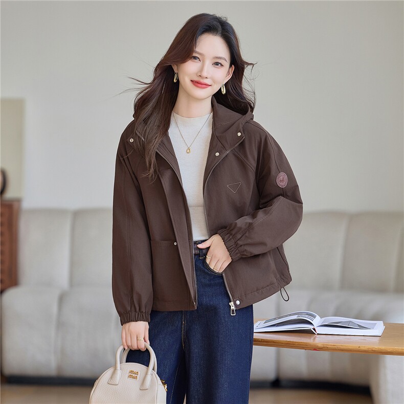 现货!2025年冬季时尚休闲连帽刺绣加绒加厚女外套,女装棉衣/棉服,依恋蒂丝