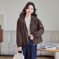现货!2025年冬季时尚休闲连帽刺绣加绒加厚女外套，女装棉衣/棉服，依恋蒂丝