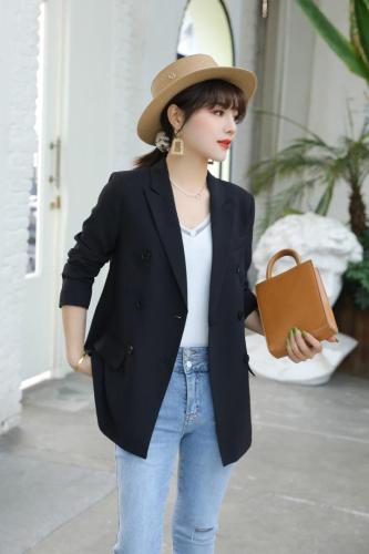 春季修身显瘦西装外套,女装西装,宝姿余