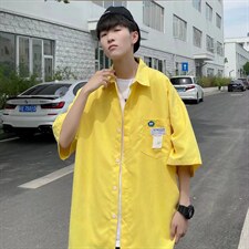 黄色