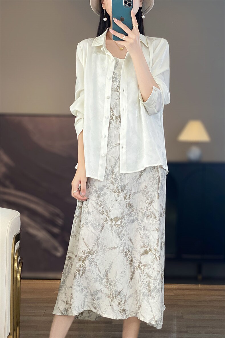 水墨画复古吊带连衣裙女2025年春夏新款气质方领无袖缎面印花长裙,女装连衣裙,佳绒高端店