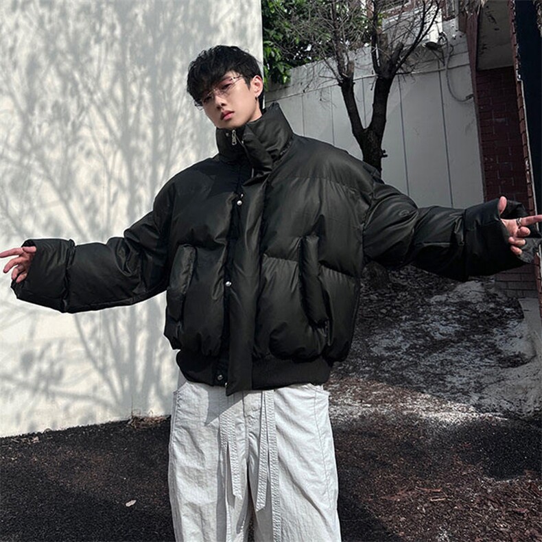 现货5W件冬季三防重磅硬挺boxy短款羽绒立领PU皮棉衣外套加厚棉服,男装棉衣,电商A486