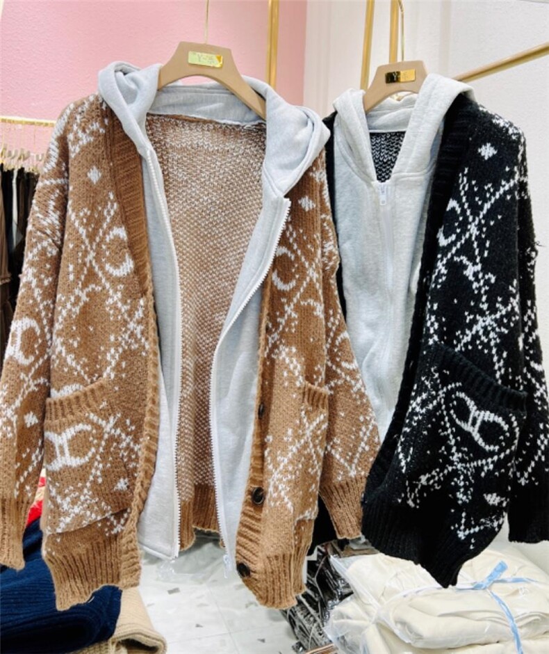 冬季保暖拼接设计理念毛衣，女装针织衫/毛衣，一乐