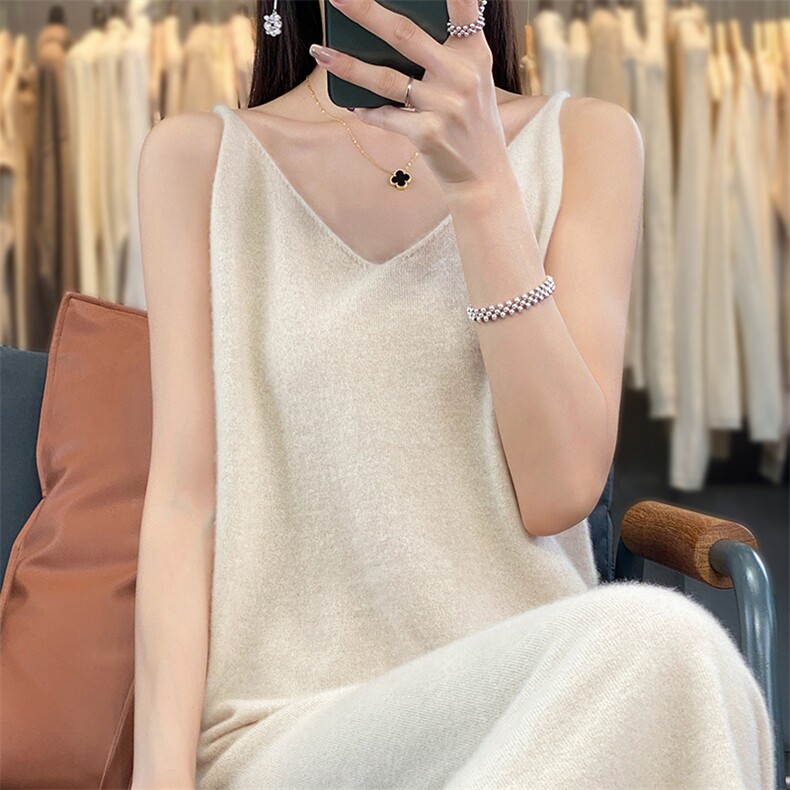 春秋卷边圆领100%羊毛吊带女纯色针织无袖背心宽松内搭打底羊绒衫,女装连衣裙,邓利维