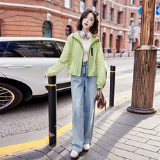 现货。防晒衣女2025年新款夏季宽松轻薄户外夹克小个子防晒服上衣，女装防晒衣，依万里