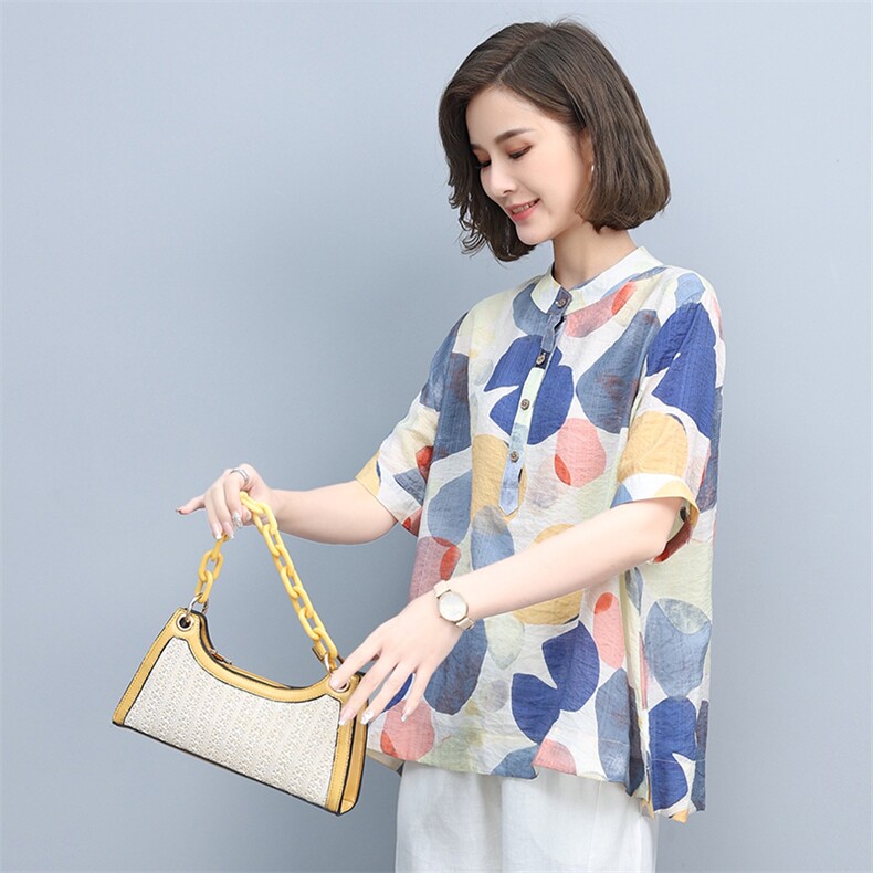 2021夏季新款简约时尚气质圆领几何图案宽松休闲舒适上衣,女装T恤,悦见她