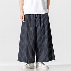 藏青色