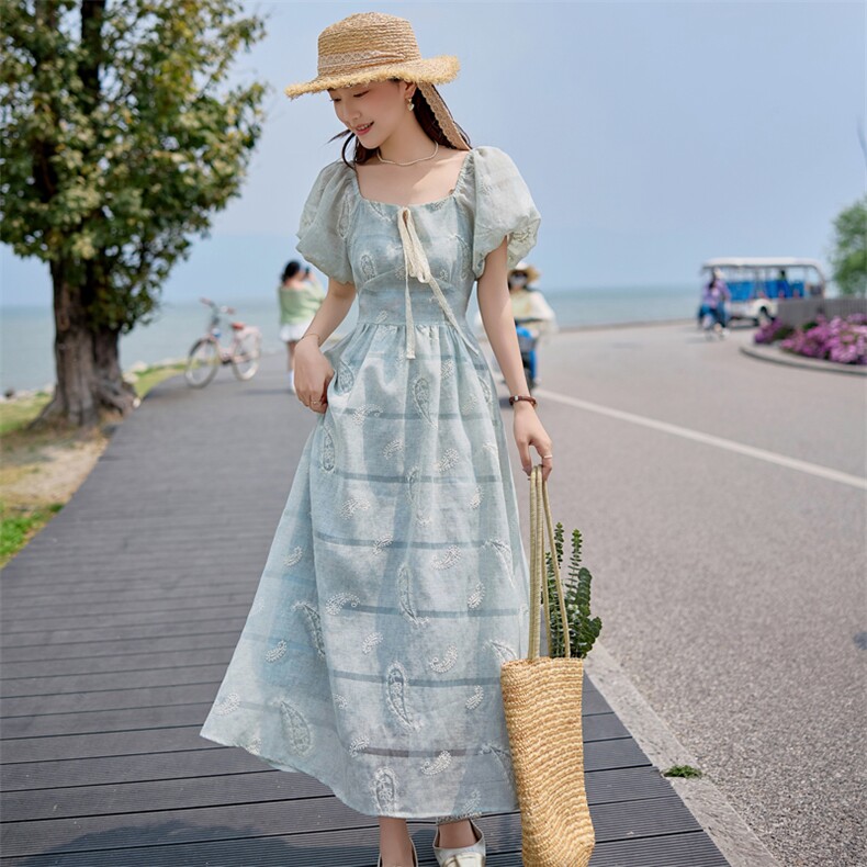 57157欧货25夏季新款欧货减龄时尚百搭显瘦方领泡泡袖连衣裙女潮,女装连衣裙,难舍钰依