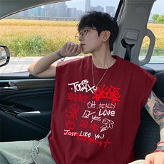 酒红色