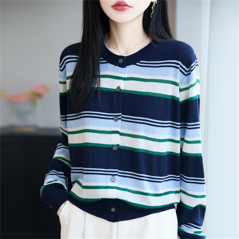 撞色条纹针织开衫女小个子外套薄毛衣2025新款洋气减龄外搭上衣,针织衫/毛衣,郡淞羊绒
