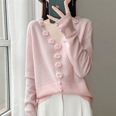 V领勾花毛衣女100纯羊毛衫2025秋冬新款宽松慵懒风针织打底上衣，女装针织衫/毛衣，江南羊绒