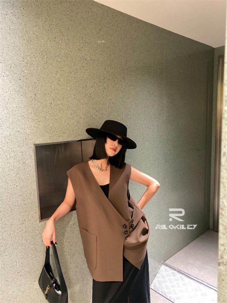 2022秋装新款马甲，女装马甲，雷洛奇丽