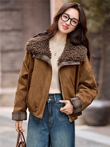 现货2025冬装新款女士时尚经典毛领可脱卸羽绒服图片