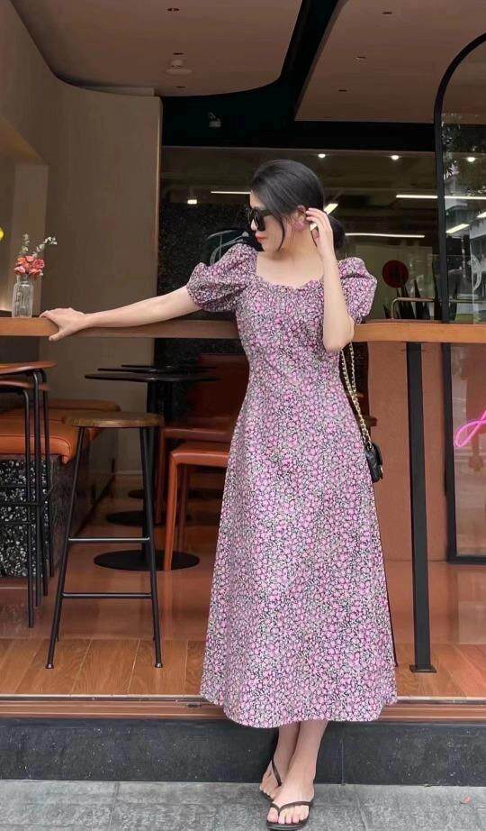 小花连衣裙，女装连衣裙，白柚