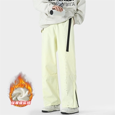 奶黄色