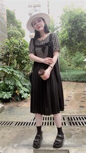 《现货》新款夏款超显瘦假两件套连衣裙图片