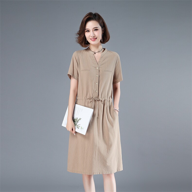 2021年夏季韩版通勤中长款a字裙半开领系带40-49周岁高腰裙子,女装连衣裙,伊满意
