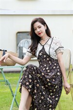 现货供应：仿面料连衣裙，女装连衣裙，拉思维加丝