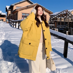 黄色圆领格纹拼接复古羽绒服女冬超火好看高级小众保暖短加厚外套图片