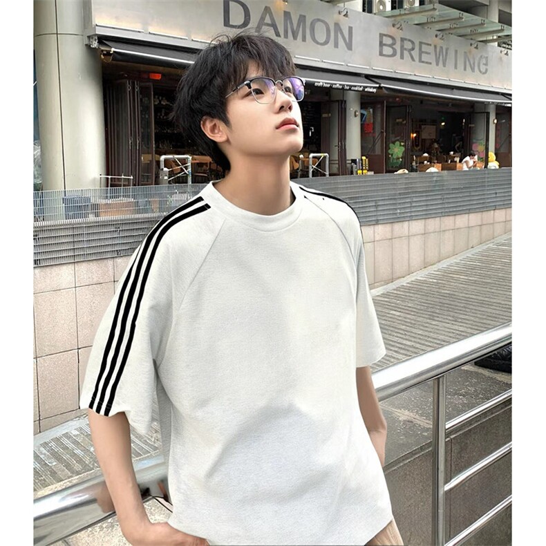 抖音得物高品质二开240克宽松纯棉美式潮牌三条杠织带短袖T恤，男装T恤，电商A486