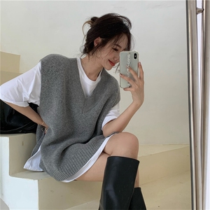143-087 解锁多季叠穿简洁V领上衣羊毛针织马甲女外穿早春图片