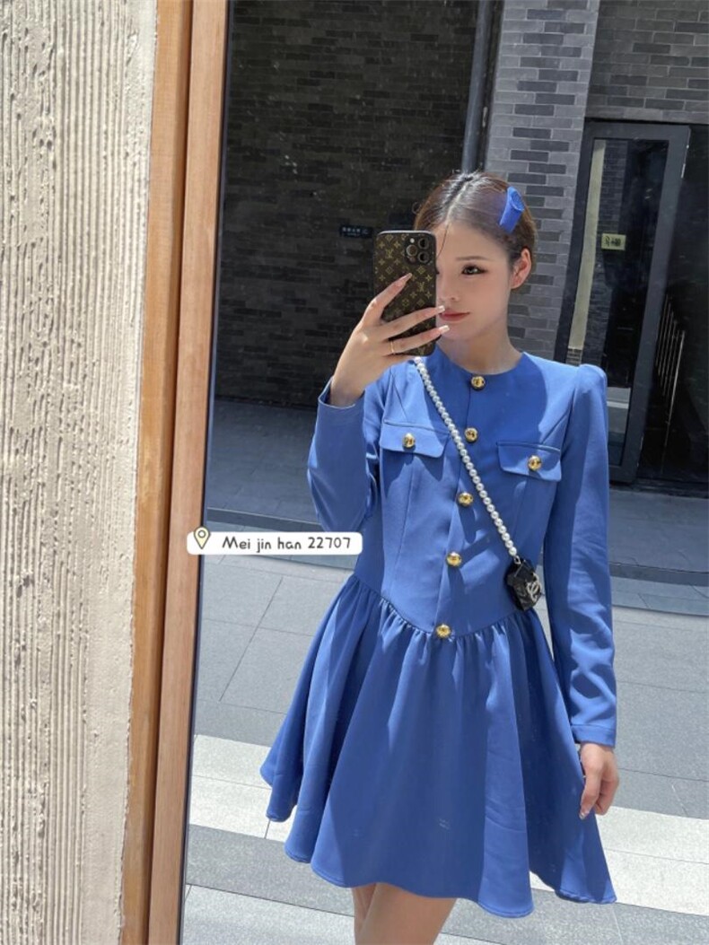 秋季连衣裙，女装连衣裙，美巾涵