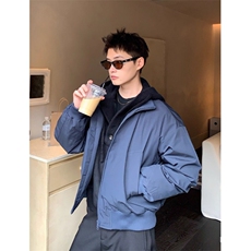 藏青色