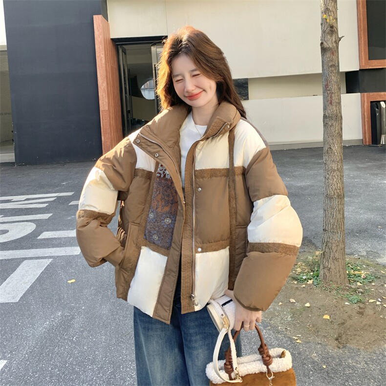 设计感撞色拼接立领90绒羽绒服女短款冬季保暖加厚白鸭绒外套,女装羽绒服,维壹