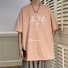 粉红色