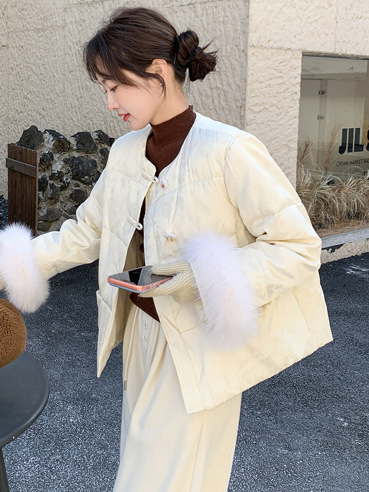 新中式人丝提花羽绒服女冬季欧货高端狐狸毛袖口90白鸭绒保暖外套,女装羽绒服,纯色衣恋