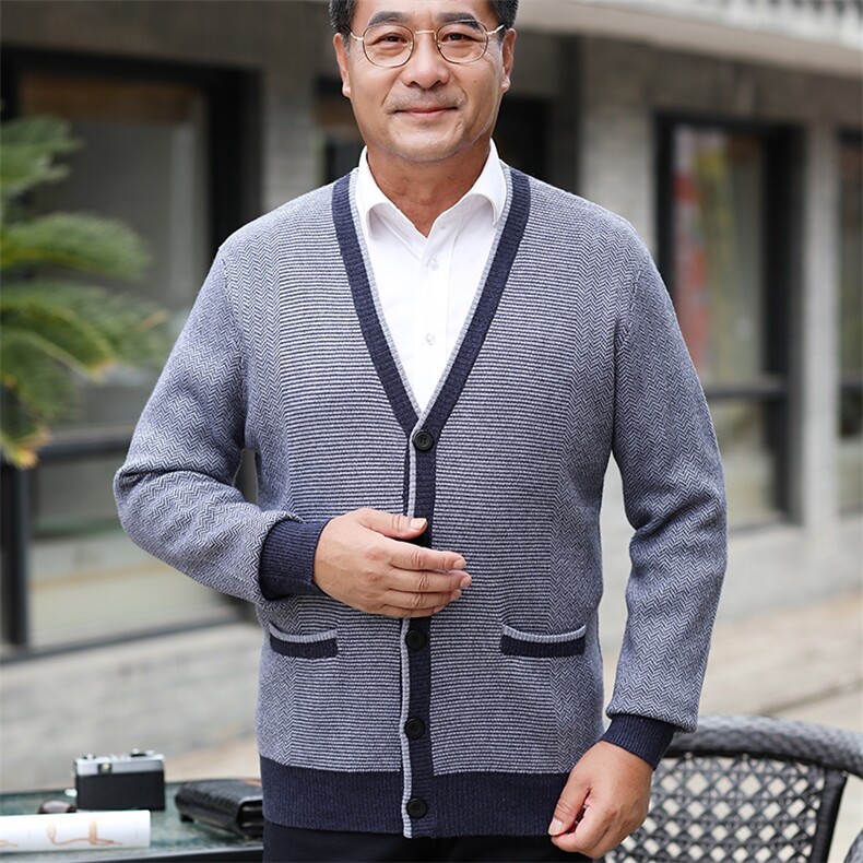 2024秋冬新款中老年男款V领纽扣开衫,男装羊绒开衫,衣恋羊绒