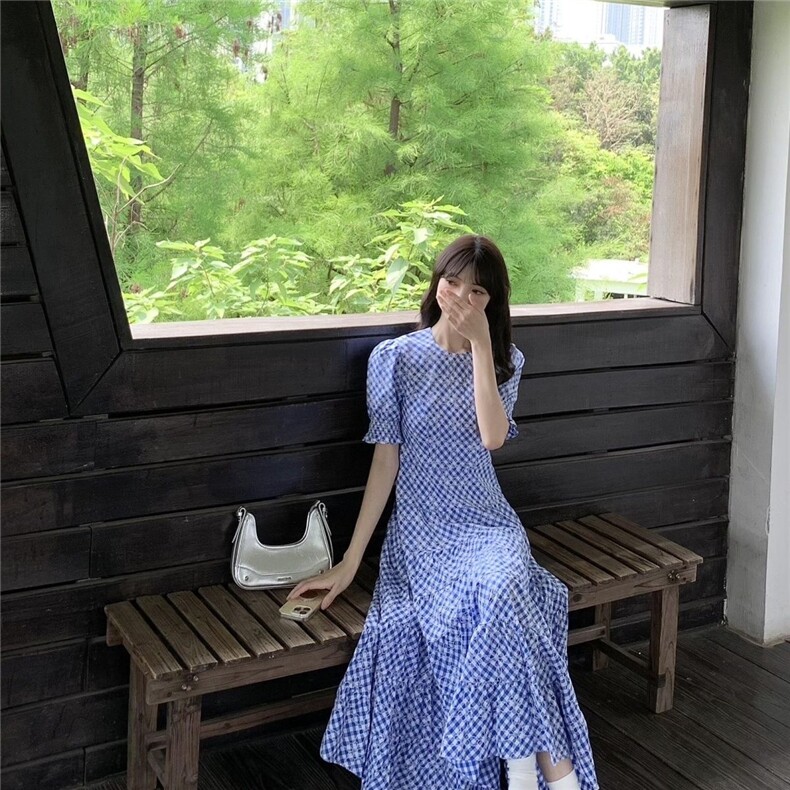 2025夏季气质新款泡泡格子气质收腰连衣裙女蓝格高级连衣裙,女装连衣裙,星座1210-1