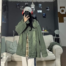绿色
