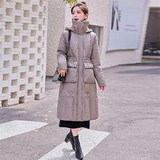 2024新款冬季防风保暖连帽中长款双层仿羊羔毛加厚90羽绒服，女装羽绒服，难舍钰依