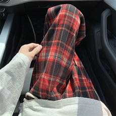 红色