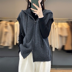 深灰色