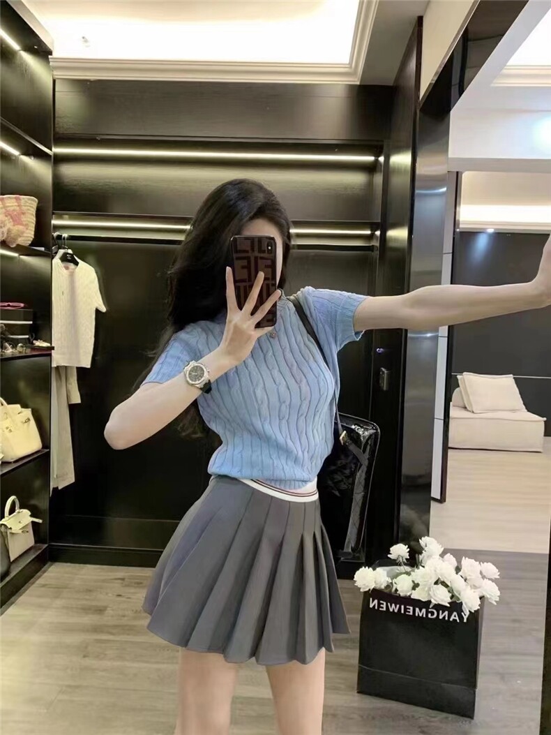 夏季宽松短袖女复古麻花低圆领针织衫百搭修身T恤上衣,女装T恤,半城羊绒