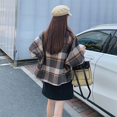 美拉德格子拼接毛呢外套女冬季加厚高级感穿搭减龄小个子呢大衣，女装毛呢外套，2C056