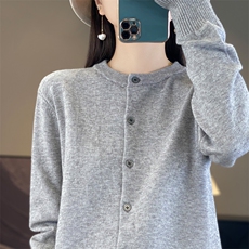 灰色