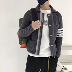 灰色