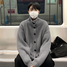 灰色