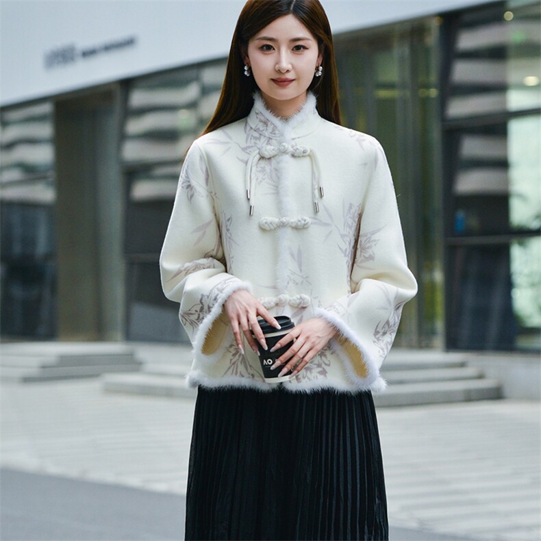 2024秋冬季新款女装盘扣大衣毛呢外套女短款,女装双面呢大衣,亿美羊绒
