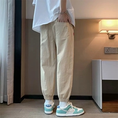 卡其色